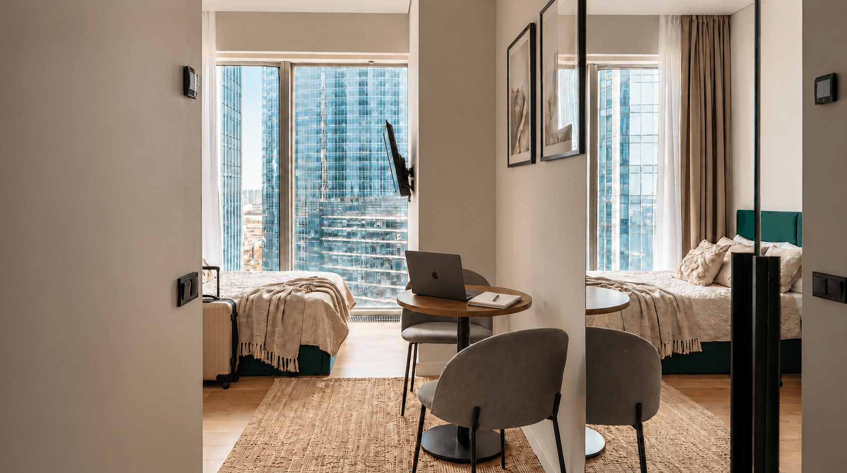 Общий вид апартаментов Lumont 35 Studio 2 днём, 35 этаж башни Око